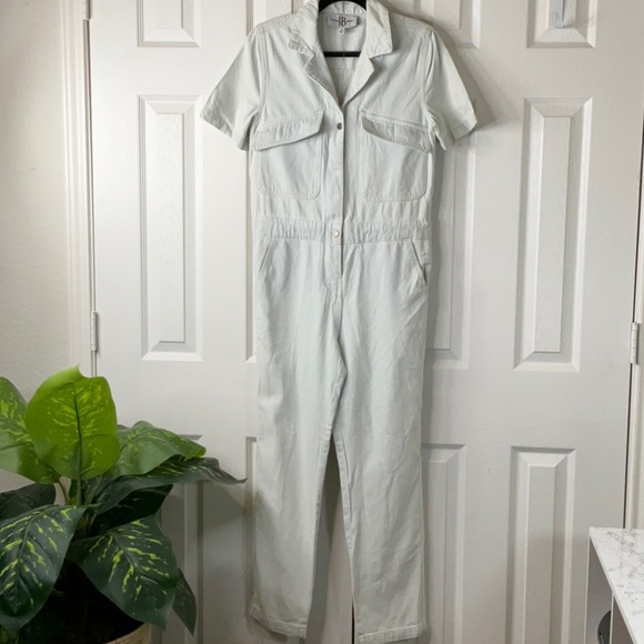 Hunter & Brown Women’s Overall Jumpsuit Light Wash Denim Size XS NWOT - Picture 1 of 14